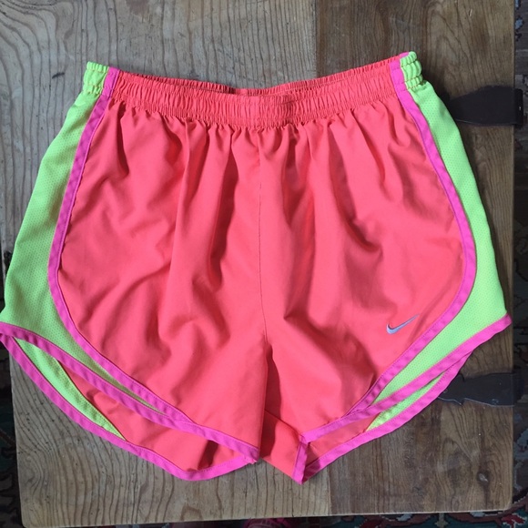 Nike Pants - NIKE tempo shorts XS